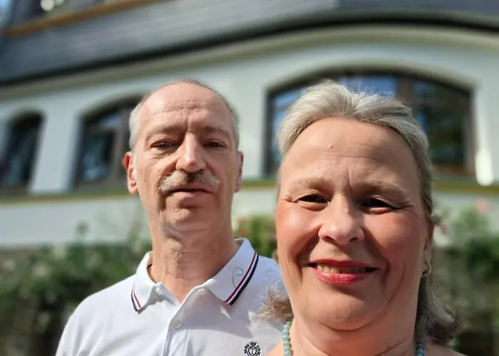 شقة Ansimali 3 - Treffpunkt Dachgeschosswohnung, Ideal Fuer Familien Und Freunde, Gemeinsam Wohnen, Getrennt Traeumen, Zwei Schlafzimmer, Ein Urlaub Mit Spiel Und Spass *